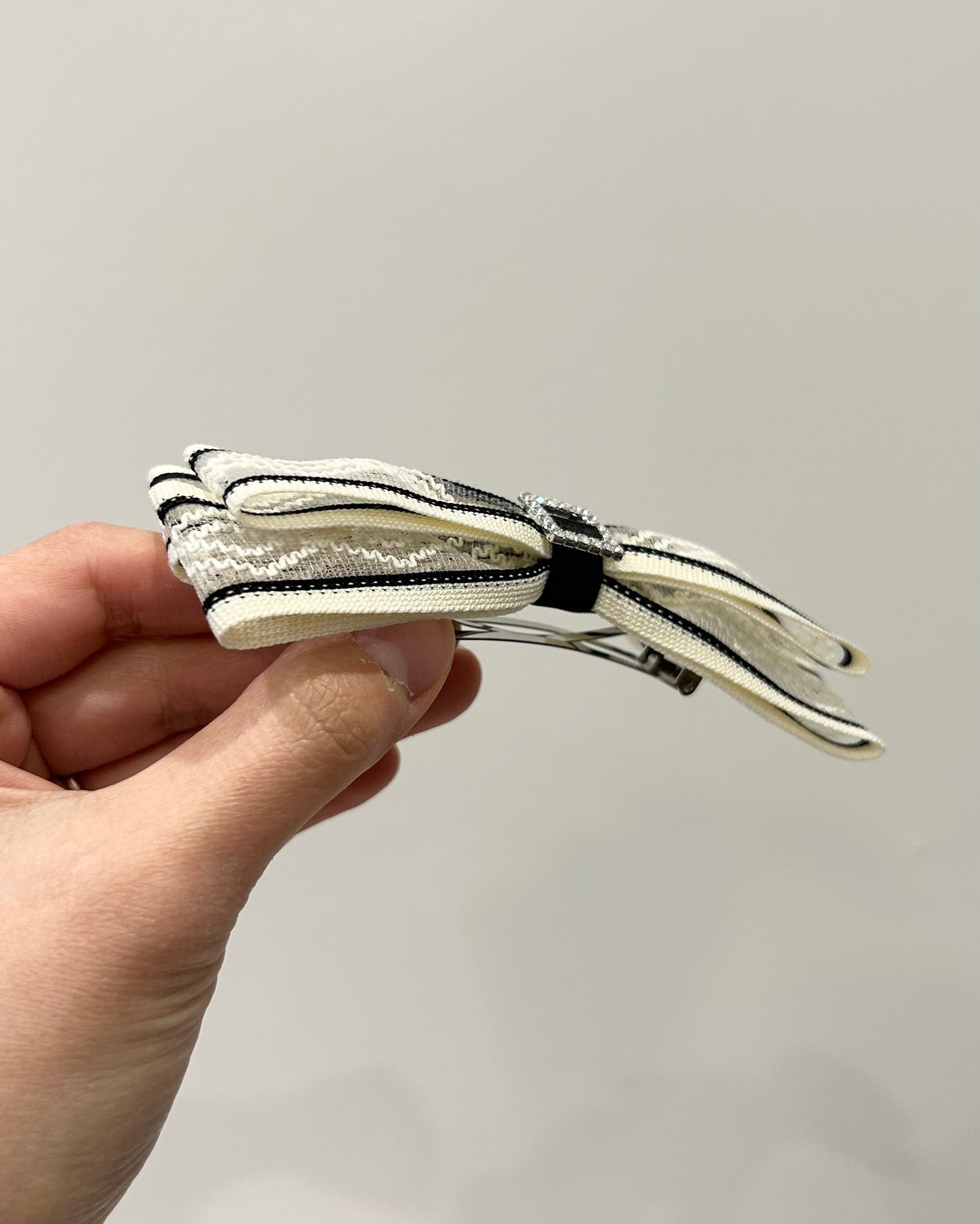 Vintage Lace Bow Barrette (8cm)