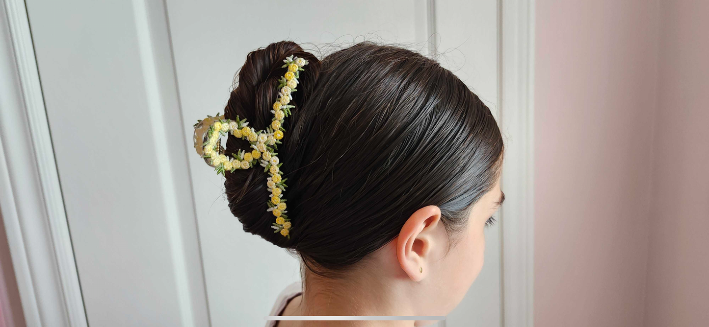 Ditsy Floral Garden Claw Clip (13cm)