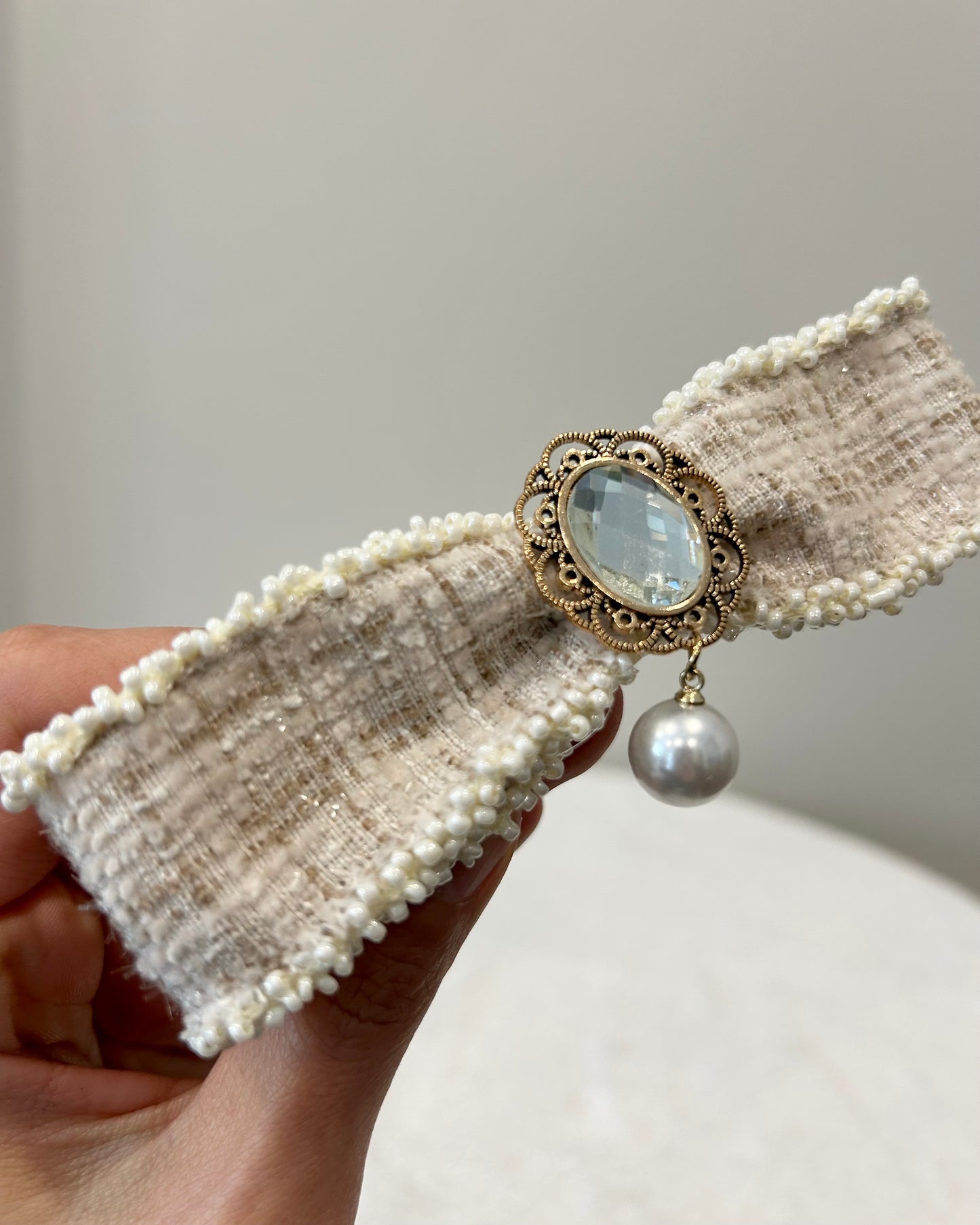 Classic Tweed Pearl Snap Pin