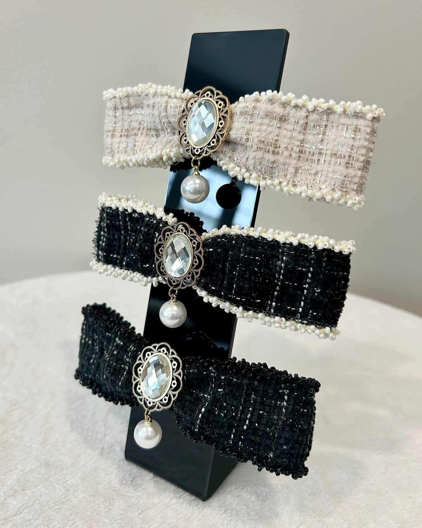 Classic Tweed Pearl Snap Pin