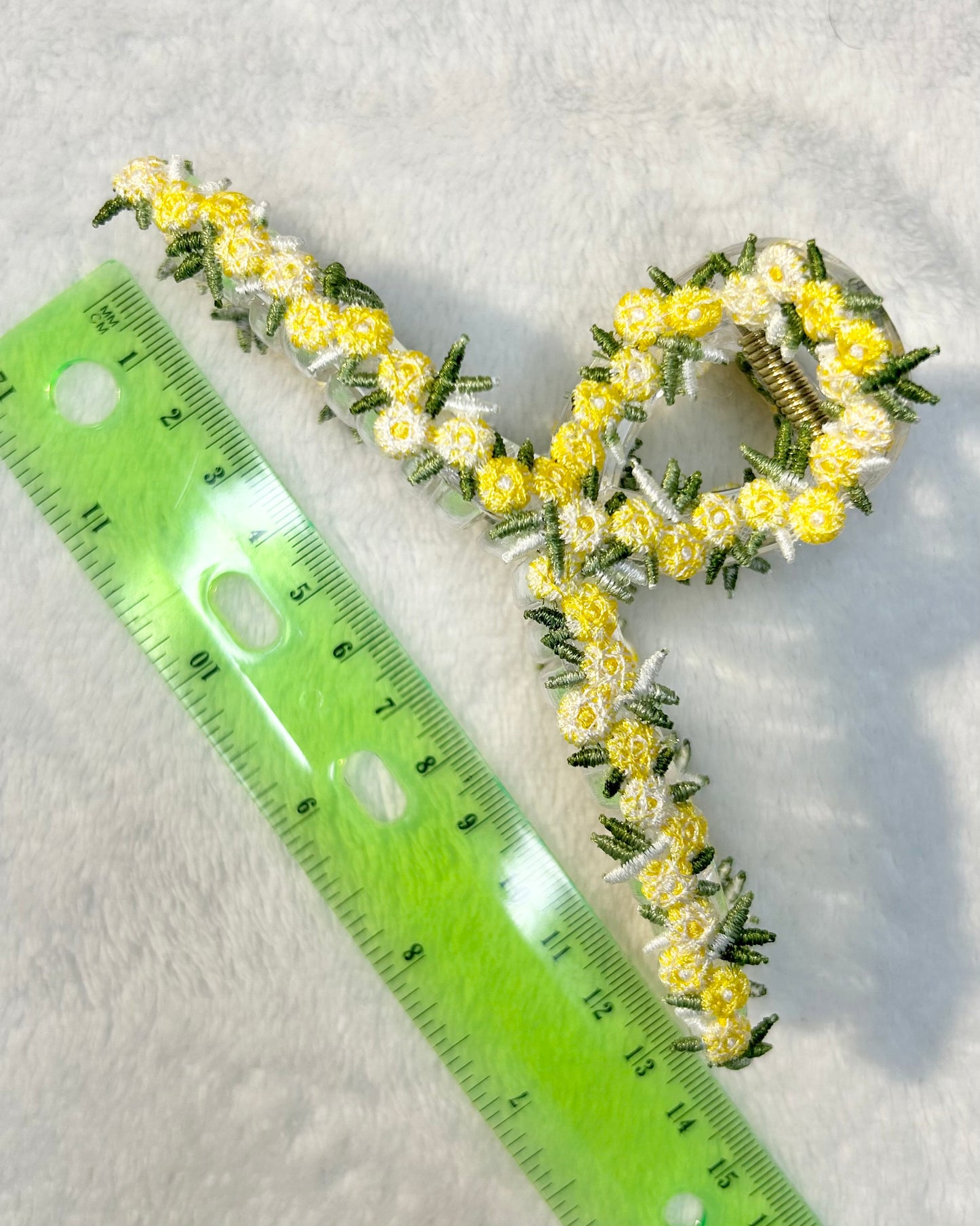 Ditsy Floral Garden Claw Clip (13cm)
