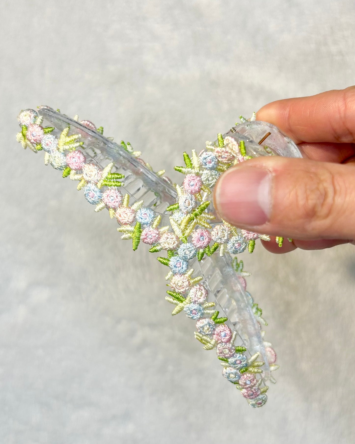 Ditsy Floral Garden Claw Clip (13cm)